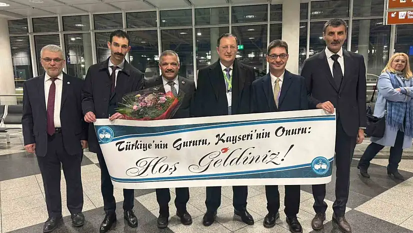 Münih'te Türk heyetine AKİB'ten coşkulu karşılama: Hulusi Akar'a büyük ilgi
