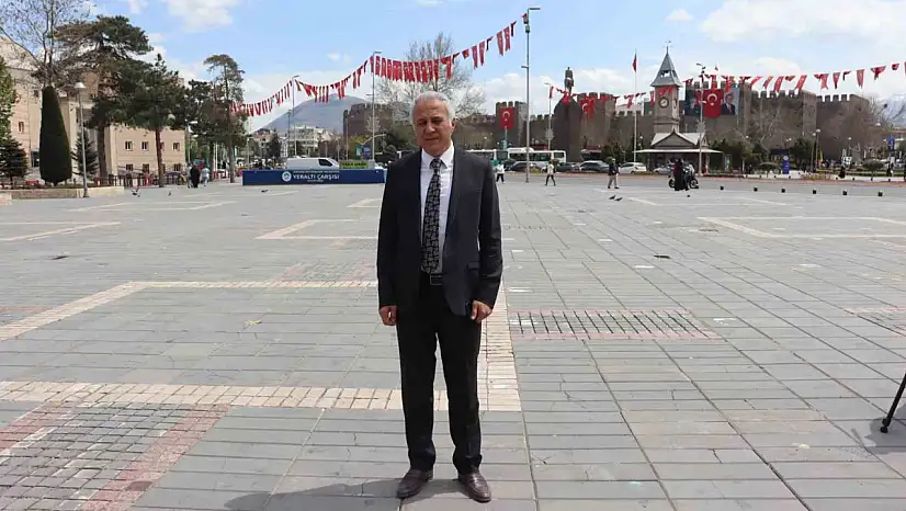 Şahin'den meydanda çağrı: 'Meydan kavgası arasında işçinin hakları güme gidiyor'