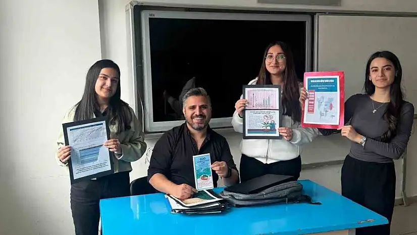 Şehit Nazmi Anadolu Lisesi, münazara yarışmasında yarı finale yükseldi