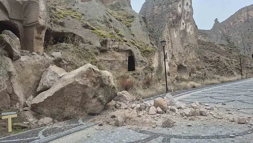 Soğanlı Vadisi'nde kaya koptu bölgede güvenlik önlemleri artırıldı