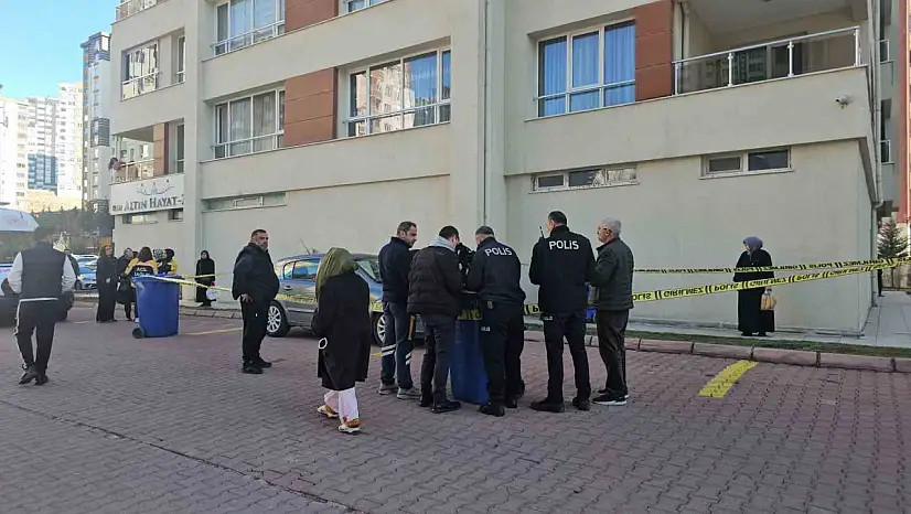 Talas'ta bir kişi aracında ölü bulundu