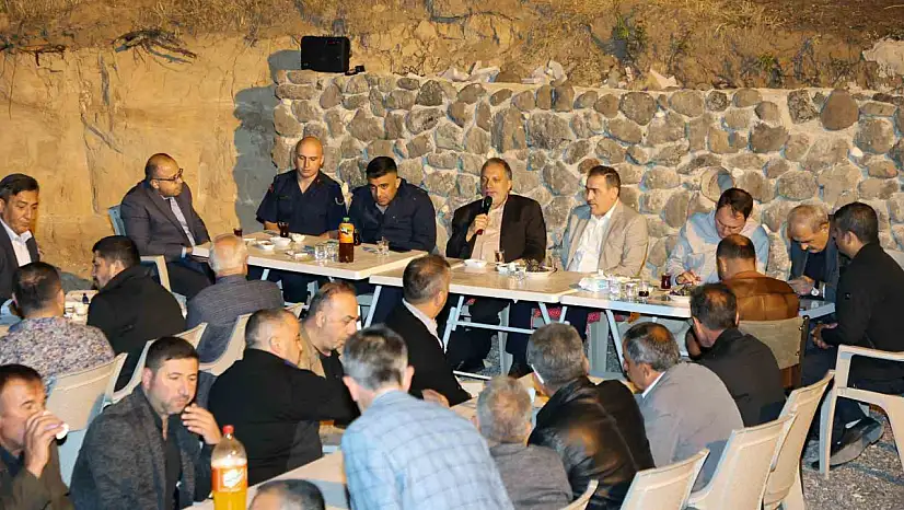 Talas'ta muhtarlar Mengücek'te buluştu