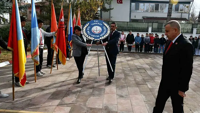 Tomarza'da Öğretmenler günü kutlandı