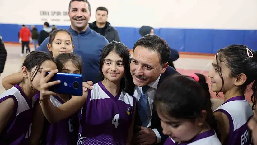 Vali Çiçek: 'ERVA Spor Okulları'na kayıtlar artık bir tık ötede'