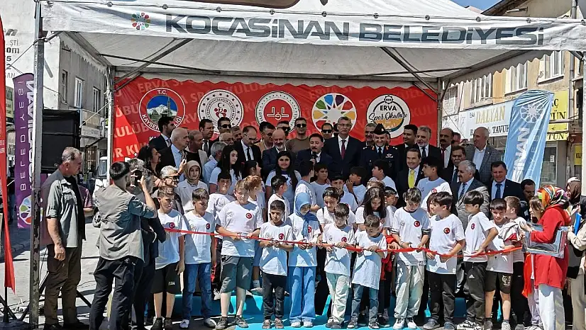 Vali Çiçek: 'ERVA Spor Okulu öğrencilerimizin hep arkasında olacağız'