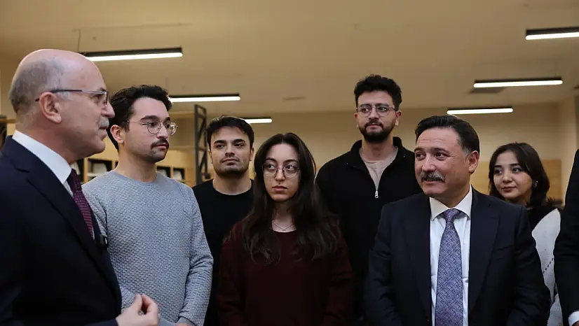 Vali Çiçek, Şehir Hastanesi'ne açılacak Hal Kütüphanesini inceledi