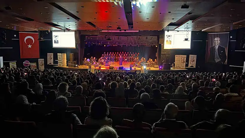 'Bir Türkü, Bin Duygu' temalı konserin ilki Kayseri'de yapıldı