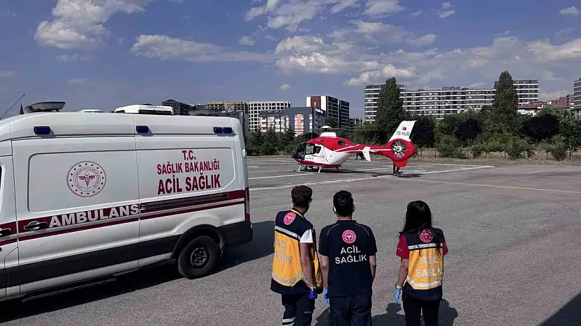 Ambulans helikopter beyin kanaması geçiren hasta için havalandı