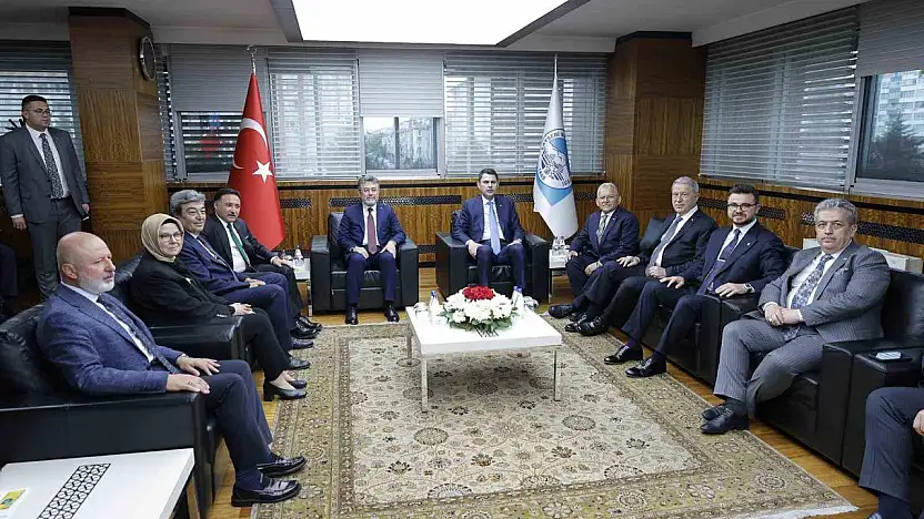 Bakan Kurum ve Yumaklı, Kayseri'nin vizyon projelerini inceledi