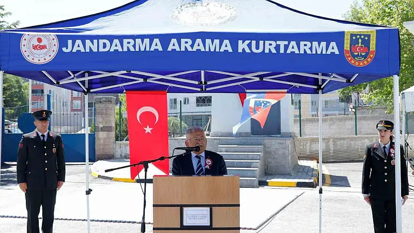 Başkan Büyükkılıç: 'Bayrağımızın özgürce dalgalanmasında jandarmamızın fedakârlığı var'