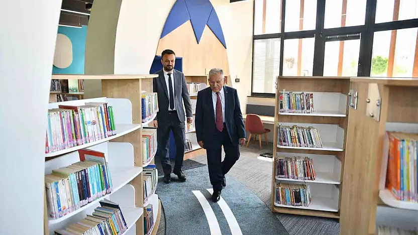 Başkan Büyükkılıç: 'Takdire şayan kütüphanemizi Kayseri'mize sunmuş bulunuyoruz'