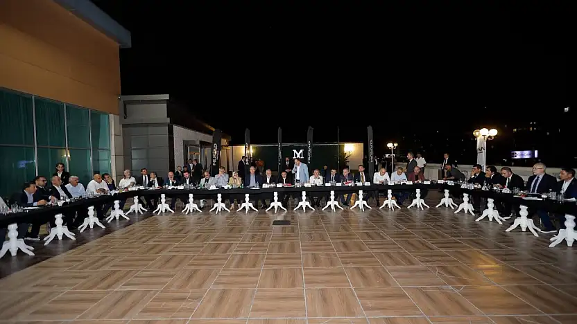 Başkan Büyükkılıç, iş dünyası temsilcileriyle bir araya geldi
