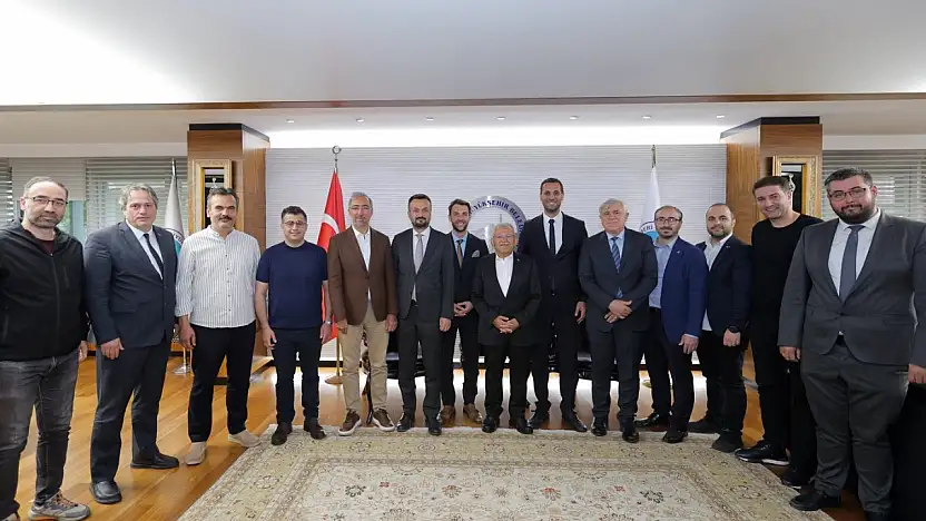 Başkan Büyükkılıç Kayseri Turizm Ödülleri Komisyonu'nu ağırladı