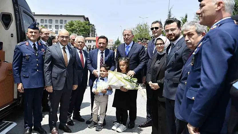 Başkan Büyükkılıç'tan anlamlı 'bayram' ziyaretleri