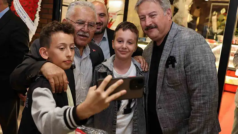 Başkan Büyükkılıç'tan Çarşı Melikgazi'ye ziyaret