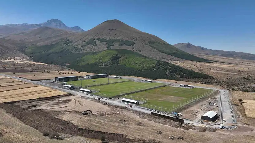 Başkan Büyükkılıç'tan Erciyes'e uluslararası standartlarda atletizm pisti projesi