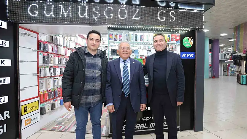 Başkan Büyükkılıç'tan Hunat Çarşısı esnafı ve vatandaşlarla samimi buluşma