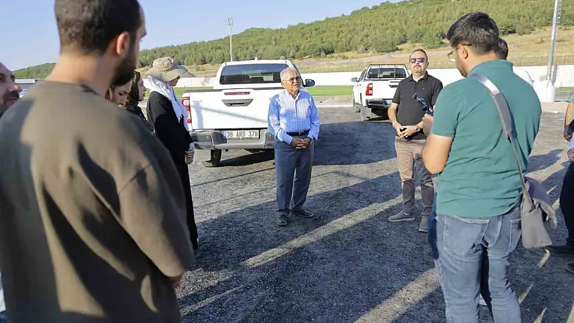 Başkan Büyükkılıç, Yüksek İrtifa'da ulusal basından gazeteci ve yazarlarla bir araya geldi