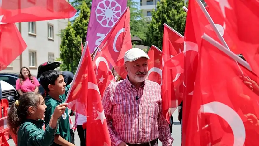 Başkan Çolakbayrakdar: 'En kıymetli hazinemiz yavrularımıza daha sağlıklı ortamlar hazırlıyoruz'