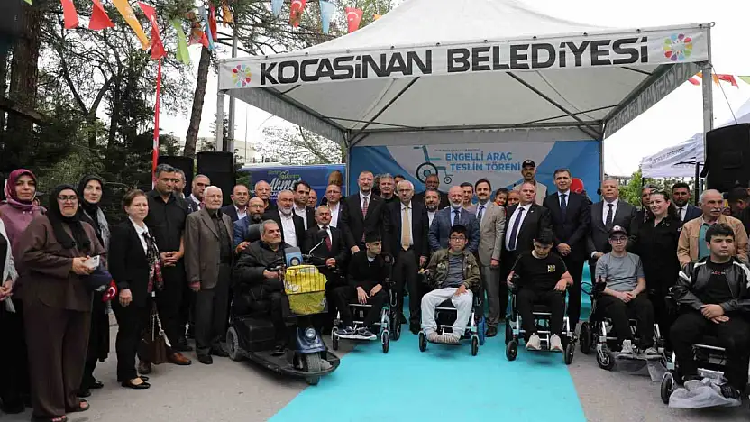 Başkan Çolakbayrakdar: 'Engelli vatandaşlarımız bizin için ayrıcalıktır'