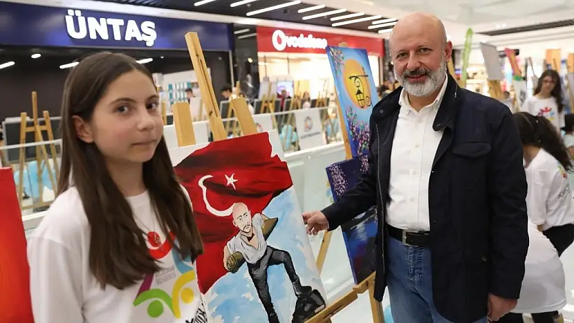 Başkan Çolakbayrakdar 'Her alanda gençlerimizin ve evlatlarımızın yanındayız'