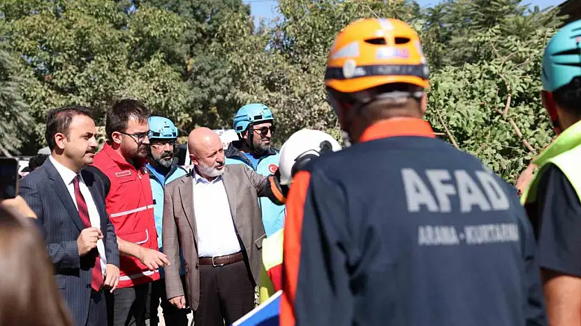 Başkan Çolakbayrakdar: 'Kocasinan, farkındalığıyla da örnek oluyor'