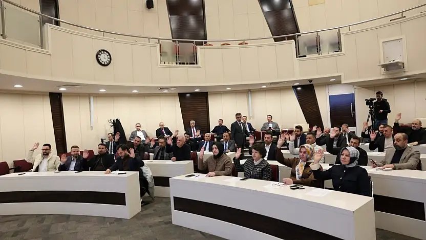 Başkan Çolakbayrakdar: 'Sosyal belediyecilikte örnek modeliz, en iyisini yapıyoruz'