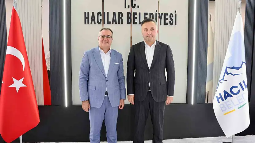 Başkan Özdoğan: 'Gençlerimizi desteklemek bizim için görevdir'