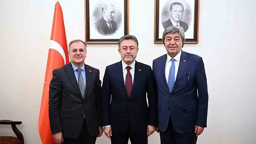 Başkan Özdoğan Ankara'da: 'Hacılar için durmadan çalışıyoruz'