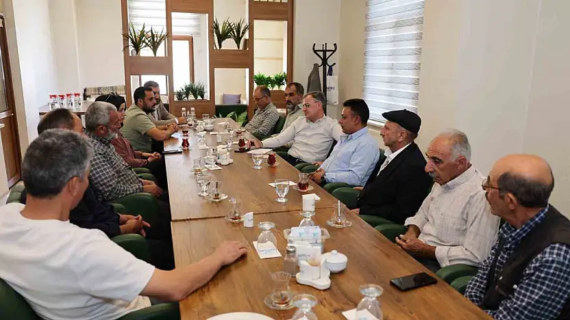 Başkan Özdoğan'dan muhtarlar ile eğitim istişaresi