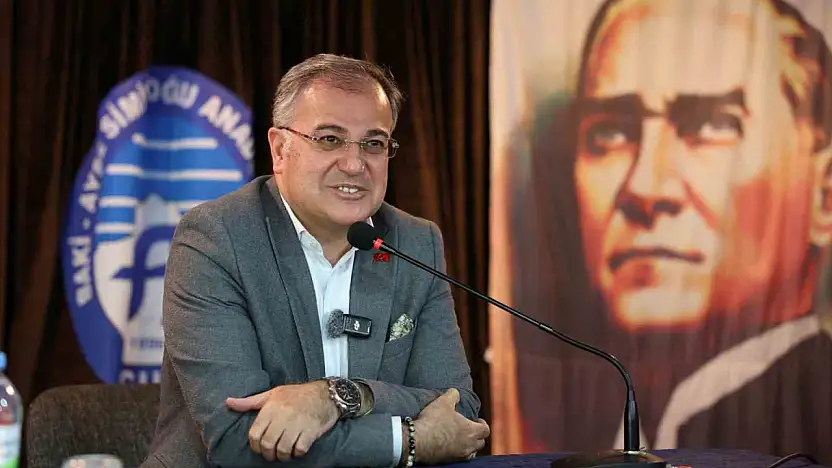 Başkan Özdoğan gençlerle baş başa