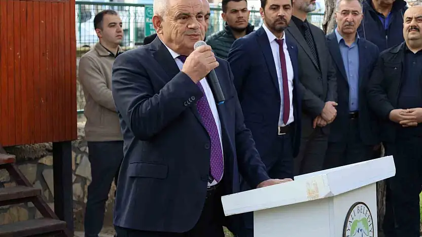 Başkan Öztürk belediye personelleri ile bayramlaştı