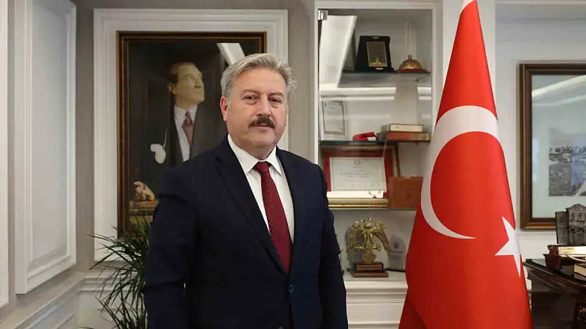 Başkan Palancıoğlu: 'Bu anlamlı gece insanoğlu için manevi bir fırsattır'