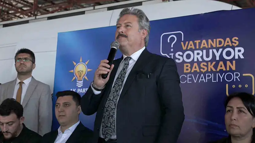 Başkan Palancıoğlu makamını Yıldırım Beyazıt Mahallesi'ne taşıdı