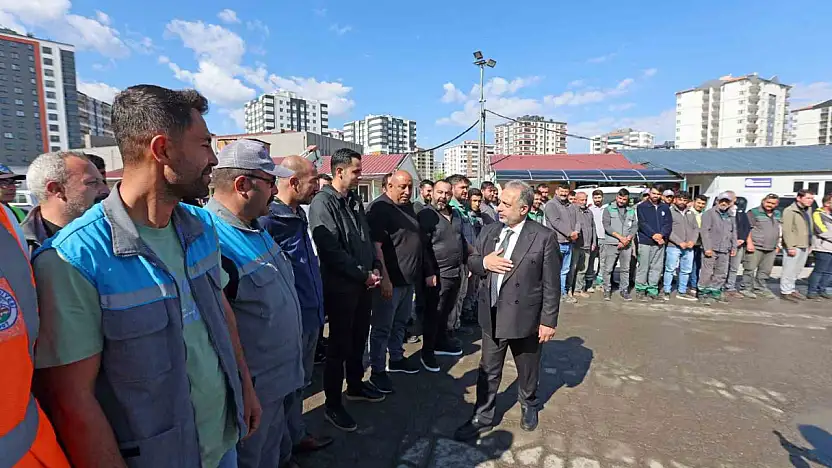 Başkan Yalçın'dan bayramın kahramanlarına teşekkür