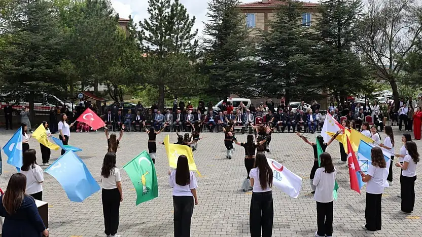 Bünyan'da 19 Mayıs Coşkusu Yaşandı