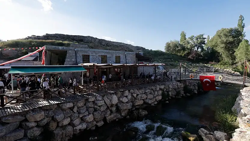 Bünyan'da tarih ve lezzetin buluştuğu nokta 'Değirmen Restoran' açıldı