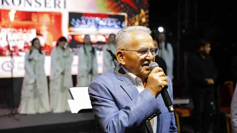 Büyükkılıç, Fuar38'de Kayserililerin coşkusunu paylaştı
