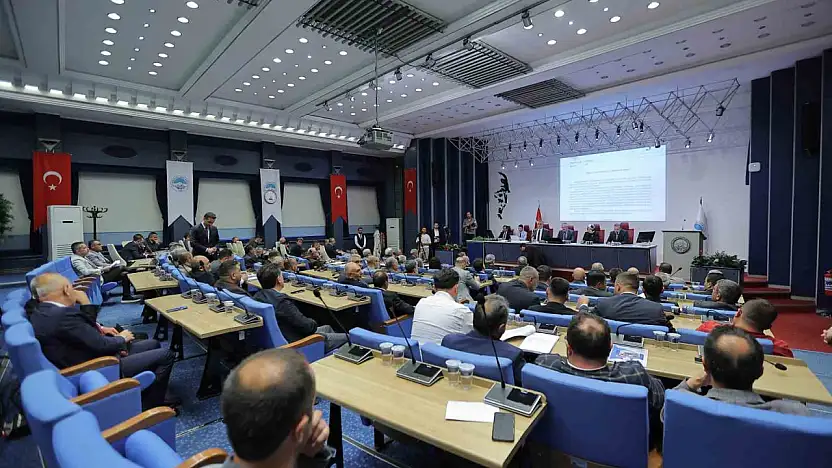 Büyükşehir Meclisi'nde 82 madde karara bağlandı