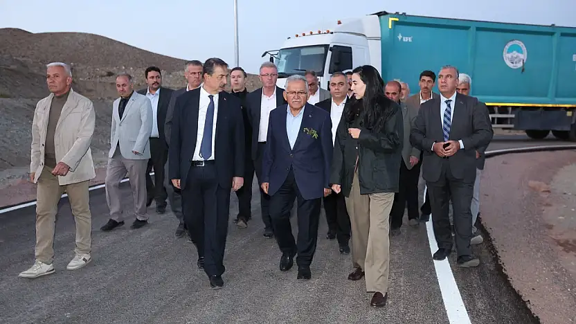 Büyükşehirin çevreci ve kazanımcı atık yönetimi, araştırma makalesinde geniş yer buldu