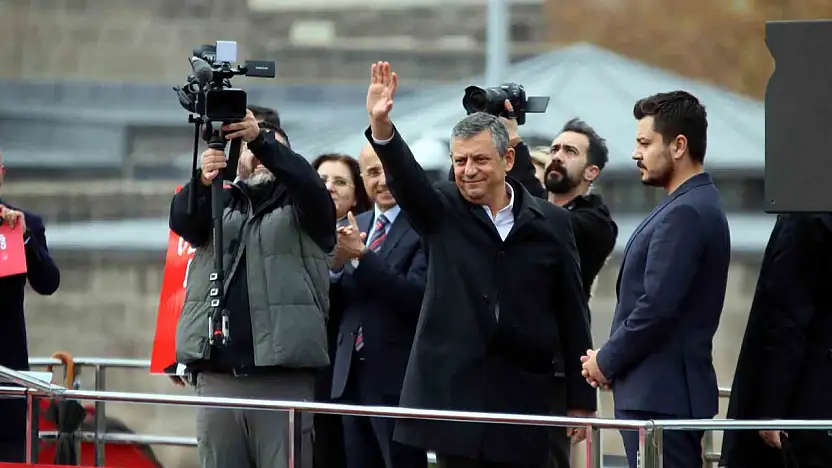 CHP Genel Başkanı Özel: 'Asgari ücret veren için 29, alan için 39 bin lira olmalı'