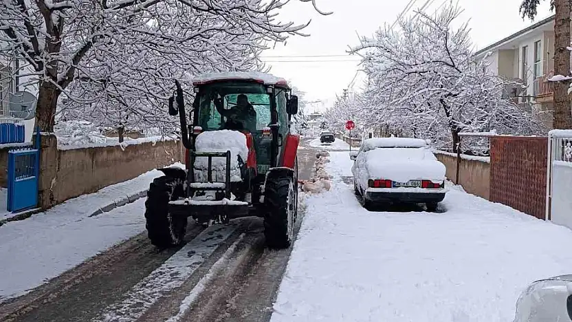 Develi'de kar kalınlığı 10 santime ulaştı
