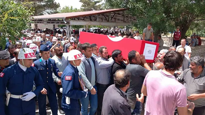 Develili Kıbrıs Gazisi son yolculuğuna uğurlandı