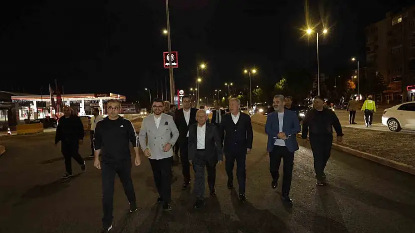 DSİ-Yeni Sanayi Katlı Kavşağı'nda gece yarısı mesaisi