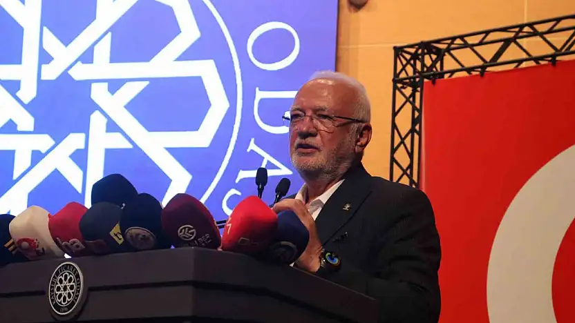 Elitaş: 'Bazı partilerin Meclis'te etnik kimlikten dolayı hamaset duyguları ile hepimizin duygularını kabartan söylemlerine artık 'dur' deme zamanı geldi'