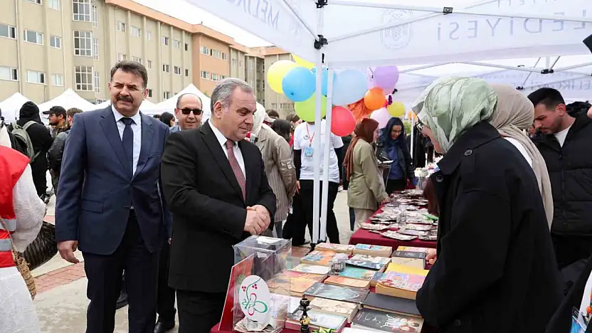 ERÜ'de 'YDYOFEST' düzenlendi