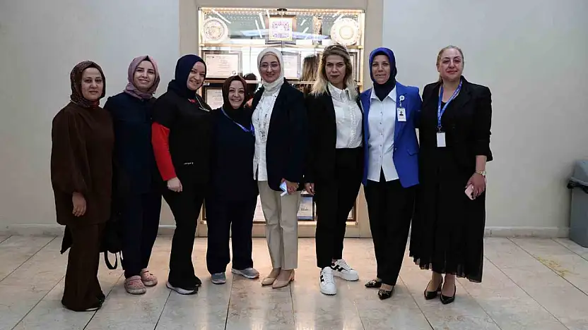 ERÜ Hastanelerinde 12 Mayıs Hemşireler Günü ve 12-18 Mayıs Hemşireler Haftası kutlandı
