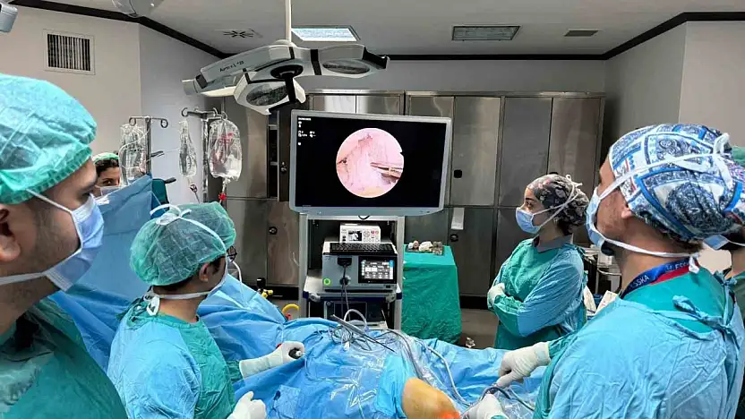 ERÜ Hastanelerinde, yeni artroskopi kulesi ile daha konforlu ameliyatlar gerçekleştirilecek