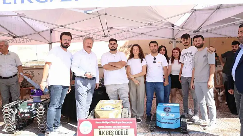 Gençlerin geleceği Melikgazi'nin destekleriyle yükseliyor