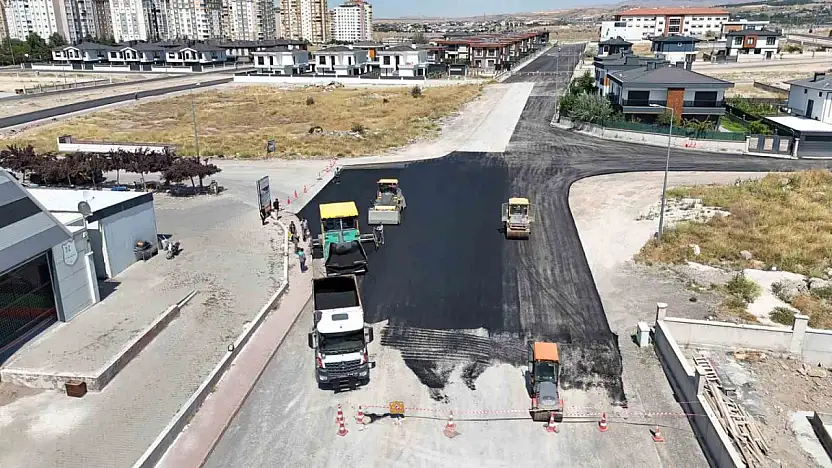 Gesi Fatih mahallesinde yol çalışmaları devam ediyor